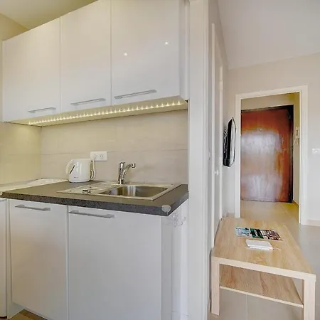 Immogroom - Very Pleasant And Bright - Cozy - Shops Apartment *